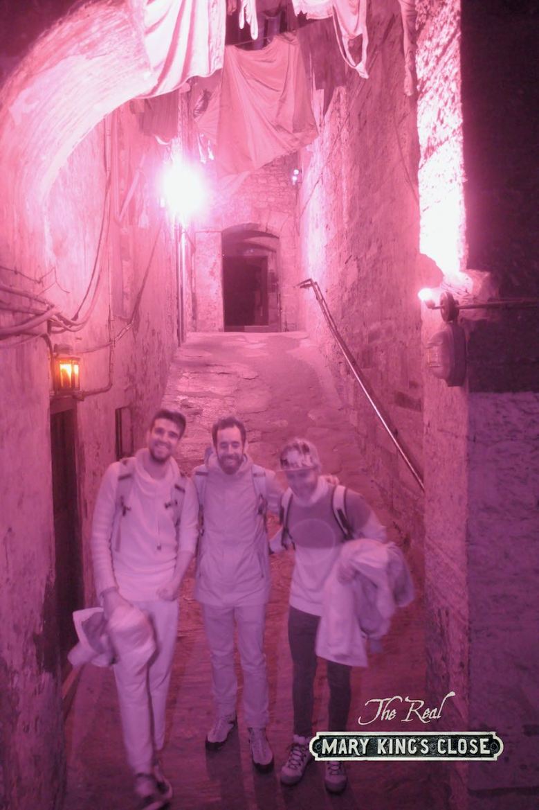 #00109, tour 2-00pm on 04-11-2018, portrait, print single